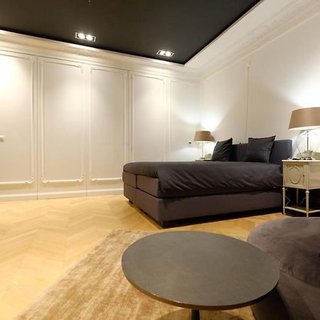 Suite La Duchesse Et Parking Prive Gratuit Mons Exterior photo